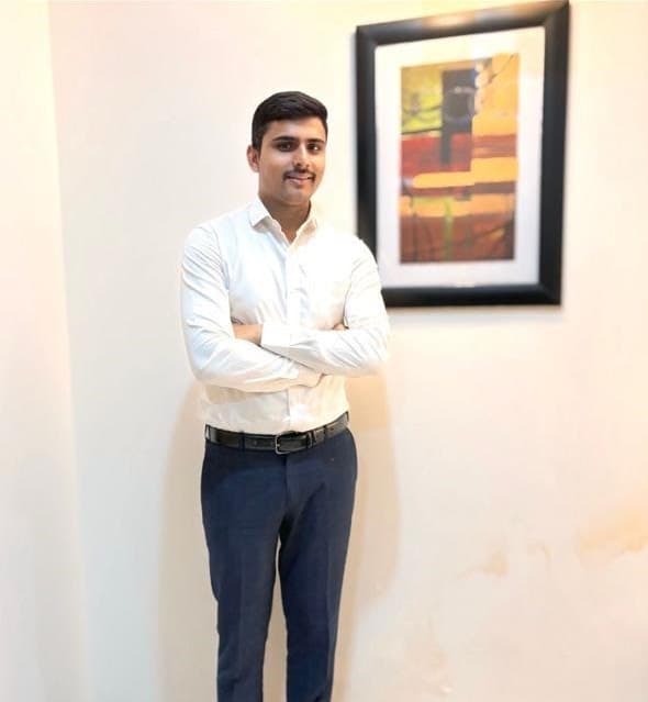Mr. Akash Suresh Jachak - Director Aarya Career Academy Nashik